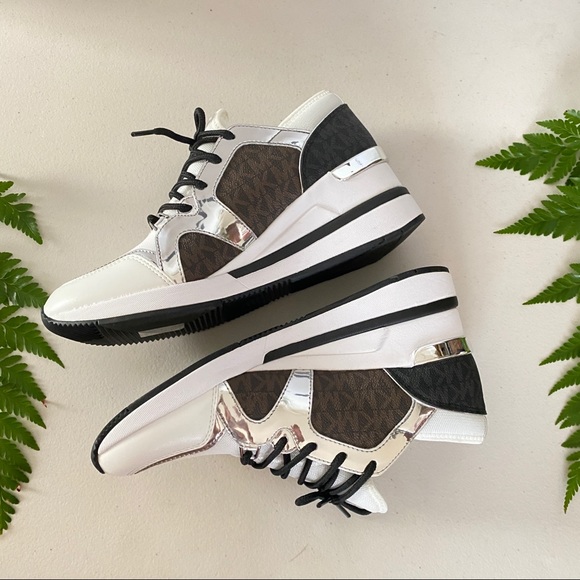 MICHAEL KORS LIV TRAINER EXTREME WEDGE SNEAKER - Picture 3 of 12